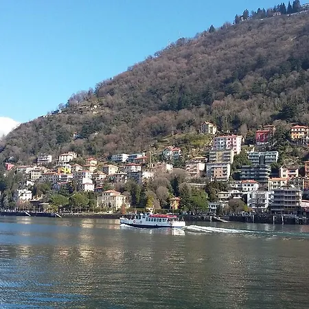 Al Porticciolo Di Sant'agostino Couette-café 4*