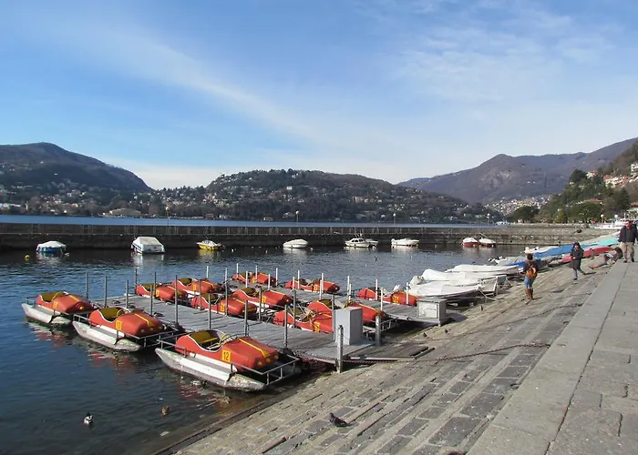 Al Porticciolo Di Sant'agostino 4* Como
