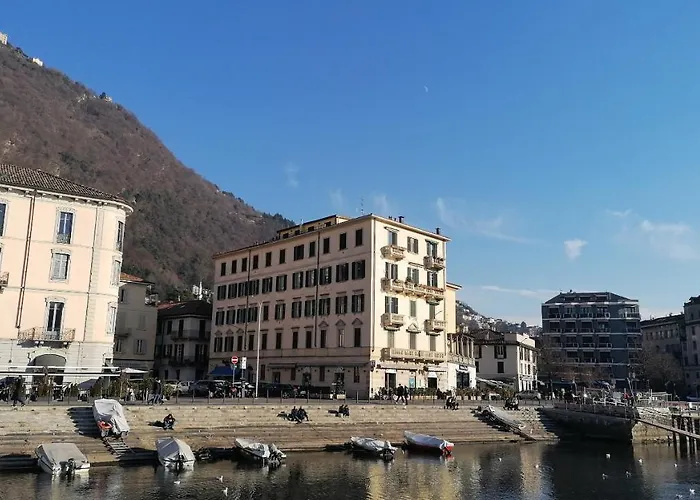 Al Porticciolo Di Sant'agostino 4*